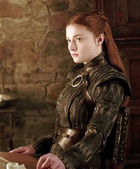 com quem sansa stark fica|Sansa Stark: relembre a jornada da personagem de。